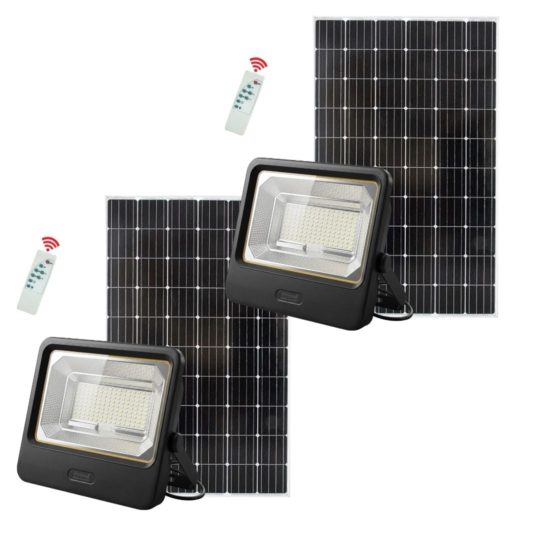 Set 2 Proiectoare Solare LED 600W Innova Smart Home Cyborg, IP67, Panouri Solare 35x29 cm și Telecomenzi